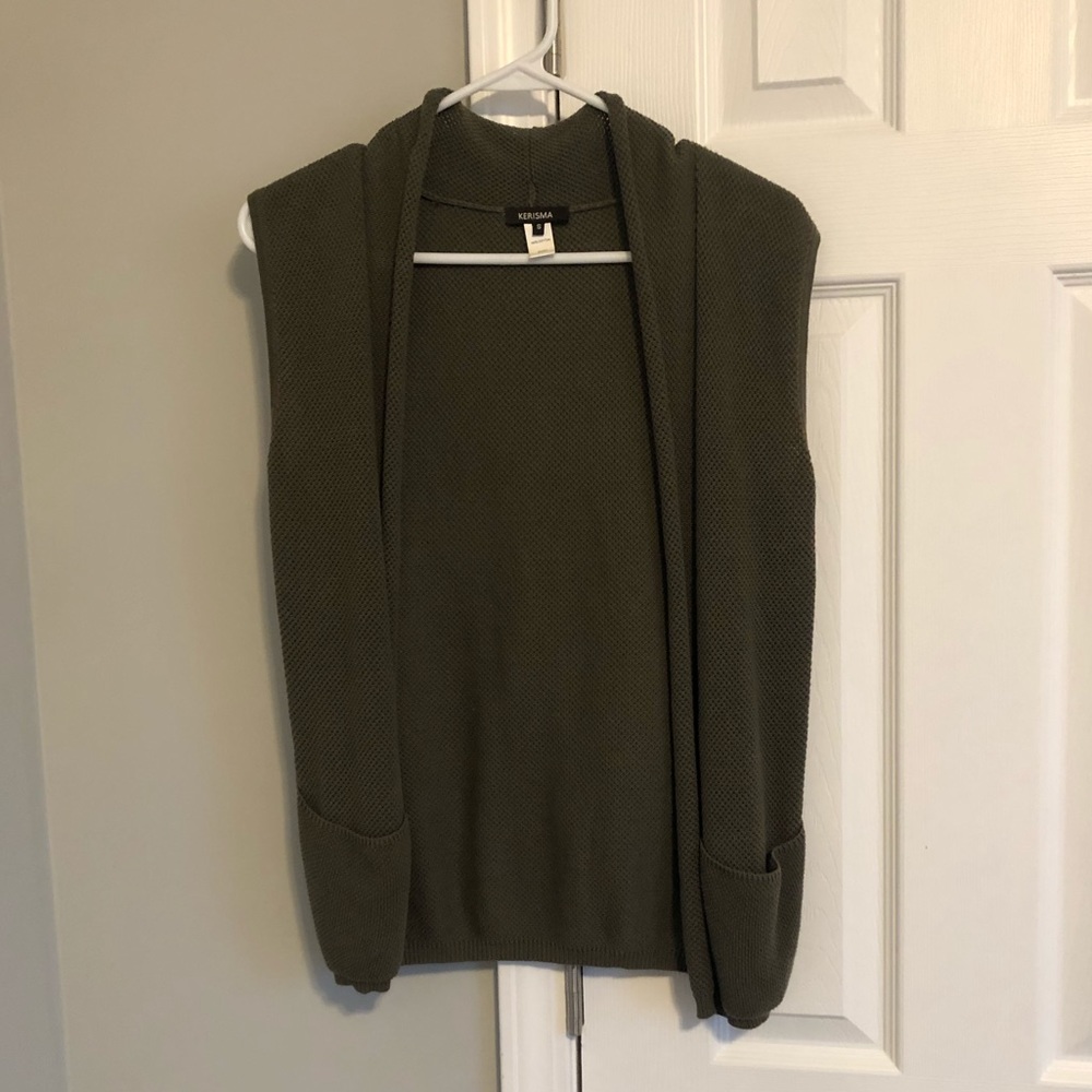 Olive green light sweater vest cardigan